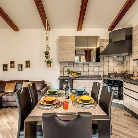 Chez Marie' - Modern Apartment In Countryside سورينتو المظهر الخارجي الصورة
